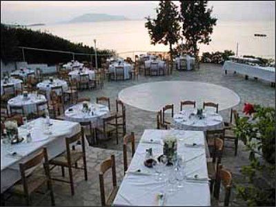 Moondy Bay Hotel Aegina Exterior photo